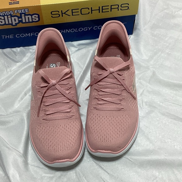 Skechers Shoes - Skechers size 9 Wide fit Women's Pink “Perfect Set” Sneakers